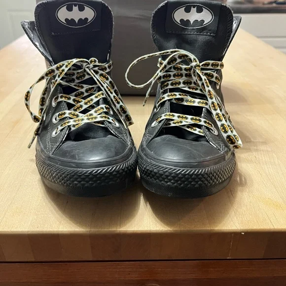 BATMAN CONVERSE - Picture 3 of 4